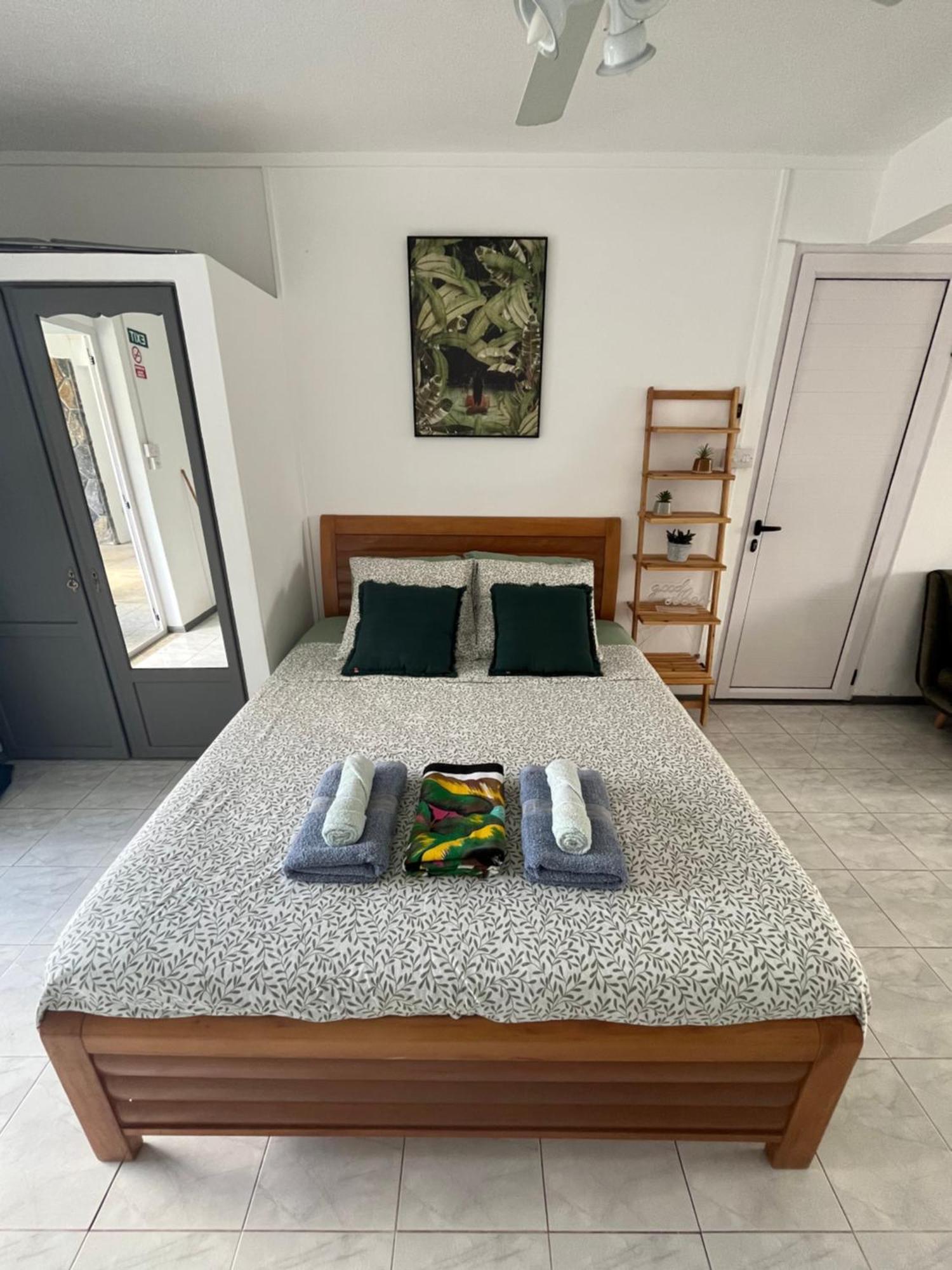 גראנדה באיה Villa Camille 3 Min Plage מראה חיצוני תמונה